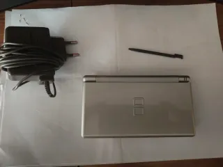 Nintendo DS Lite Argento