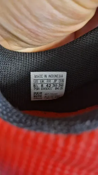 Scarpe da calcio Adidas Predator Rosse