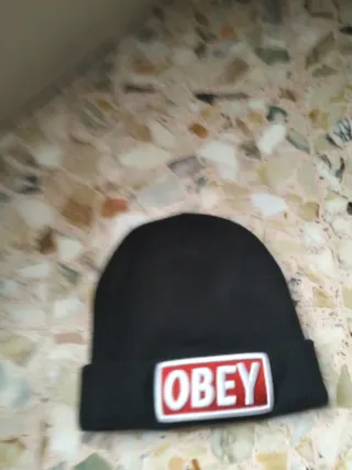 Berretto Obey nero