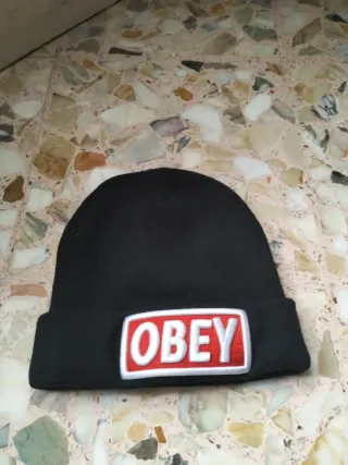 Berretto Obey nero