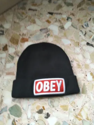 Berretto Obey nero