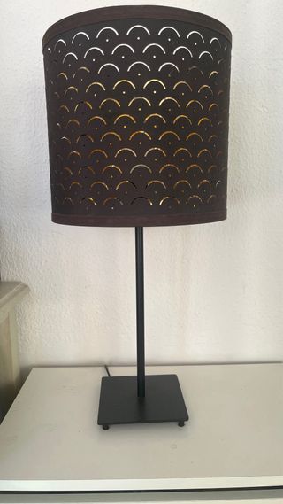 Dos Lámparas negra y dorada