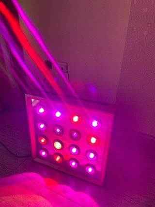 Luce LED per coltivazione - 16 faretti