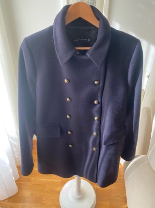 Abrigo Zara azul doble botonadura