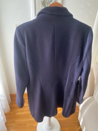 Abrigo Zara azul doble botonadura
