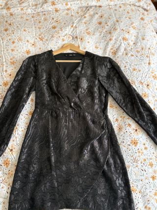 Vestido negro fiesta estampado