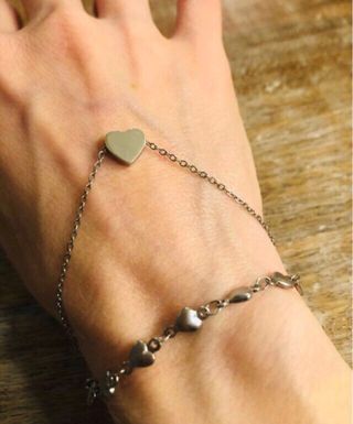 Pulsera Doble con Corazones en Plata