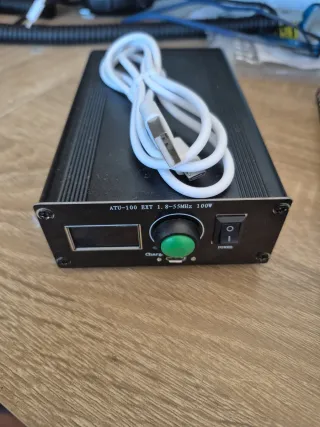 Icom IC-706MKII HF/VHF Transceptor +Tuner ATU 100