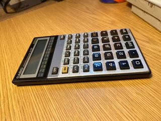 Calculadora Científica Casio FX-590