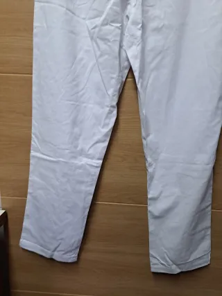 Pantalón blanco