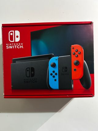 Nintendo Switch Azul y Rojo