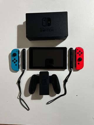 Nintendo Switch Azul y Rojo