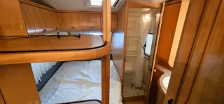 Caravana Hobby 410 - CON MOVER PLACA SOLAR Y TOLDO