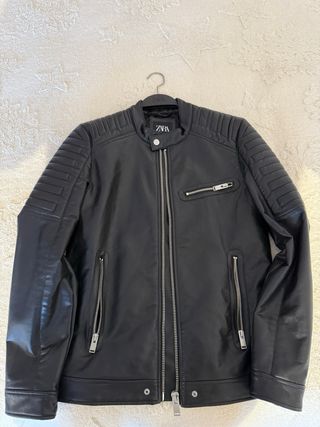 Cazadora Zara Negra Piel Sintética