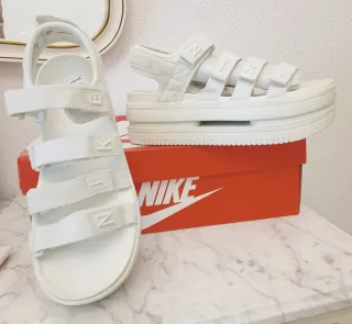 Sandalias Nike Icon Classic SNDL SE Talla 40.5