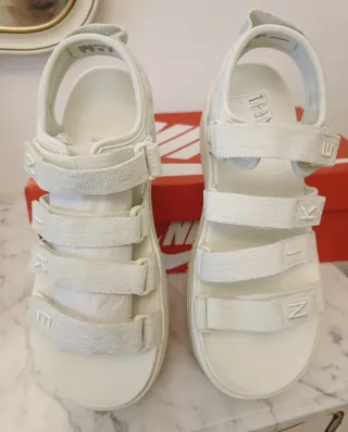 Sandalias Nike Icon Classic SNDL SE Talla 40.5
