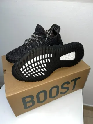 Adidas Yeezy Boost 350 V2 Negro