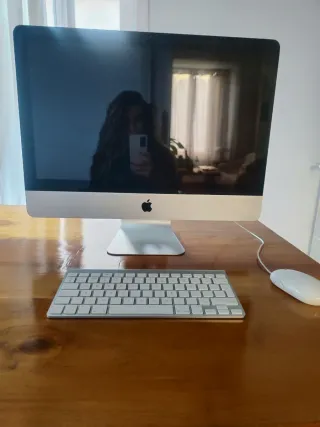 Apple iMac Plata/Blanco. Precio negociable.