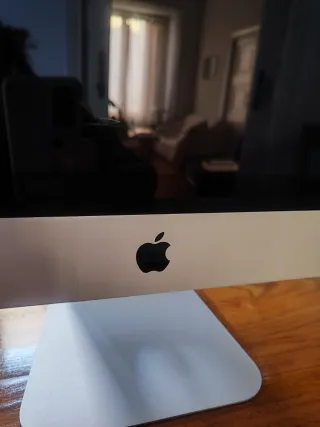 Apple iMac Plata/Blanco. Precio negociable.