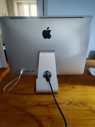 Apple iMac Plata/Blanco. Precio negociable.