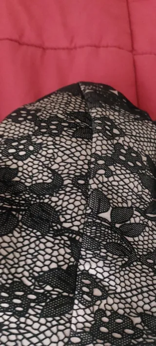 Vestito elegante senza spalline