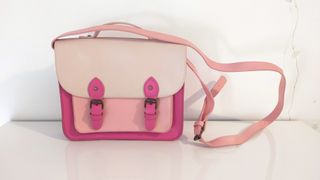 Bolso cartera/estilo mensajero rosa y beige
