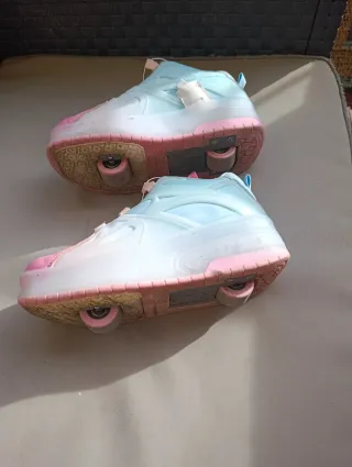 Zapatillas con ruedas desmontables