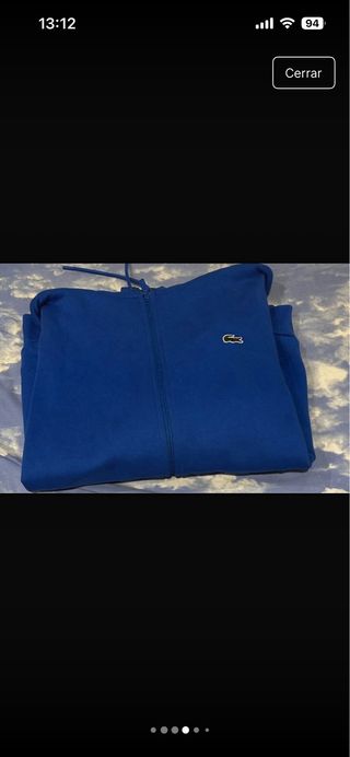 Conjunto deportivo Lacoste azul y blanco