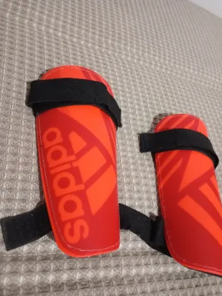 Espinilleras Fútbol Adidas