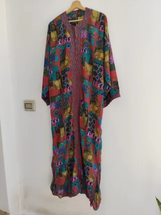 Chilaba/Kaftán tipo Seda Artesanal Talla L/XL.