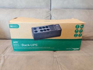APC UPS 850 VA