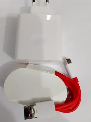 Cargador Oppo Oneplus Supervooc 80W y Cable