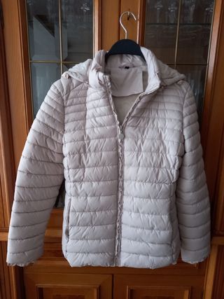 Anorak con capucha beige talla M