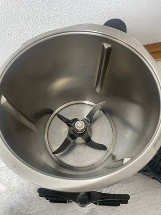 Thermomix  TM5 Completa + Accesorios + Libro