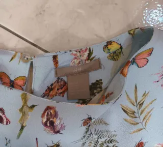 Blusa estampada manga corta