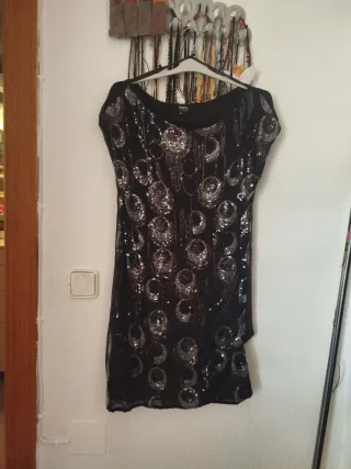 Vestido  negro lentejuelas
