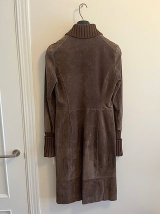 Abrigo de ante marrón