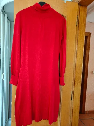 Vestido Naf Naf cuello alto talla L