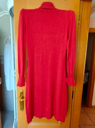 Vestido Naf Naf cuello alto talla L