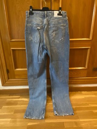 Pantalón vaquero Bershka The Straight Roto T38
