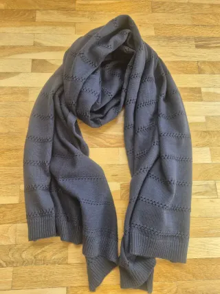 Bufanda oversize azul marino