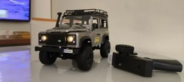Coche teledirigido Land Rover Defender