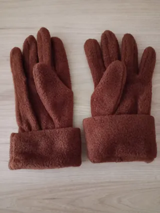 Conjunto bufanda, gorro y guantes chica