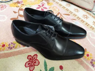 Scarpe eleganti classiche in pelle taglia 43