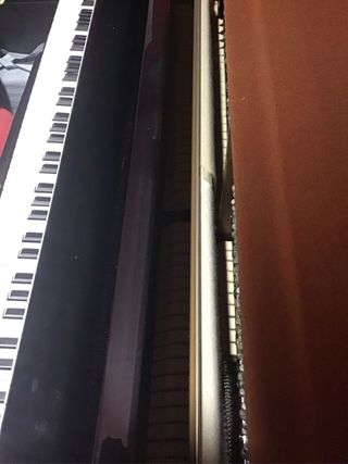 Piano de pared Samick acústico