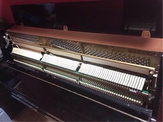 Piano de pared Samick acústico