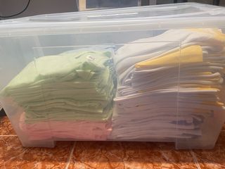 Lote de camisetas varias tallas y colores