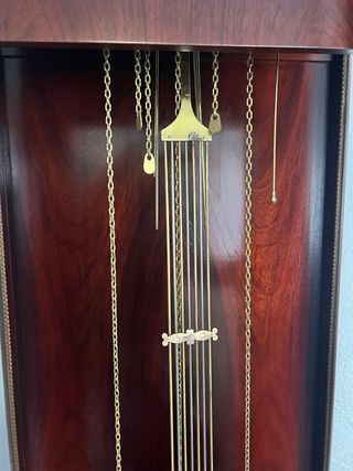 Reloj clásico de cuerda