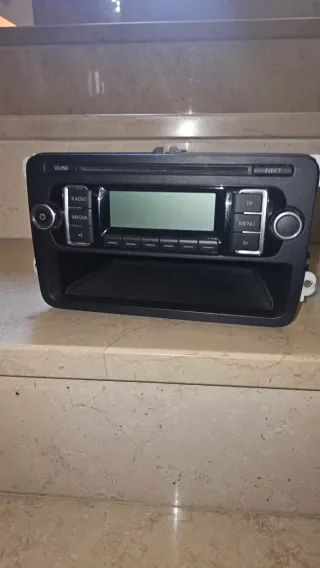 Vendo Stereo Golf plus + vano portaoggetti