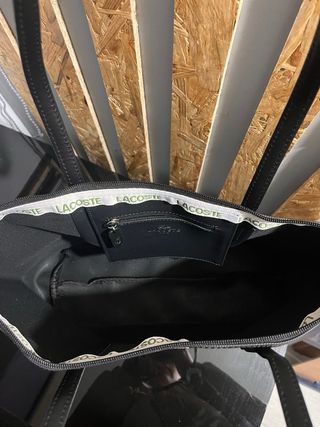 Mala a tiracolo Lacoste preta